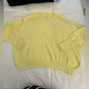 yellow oversized crewneck sweatshirt